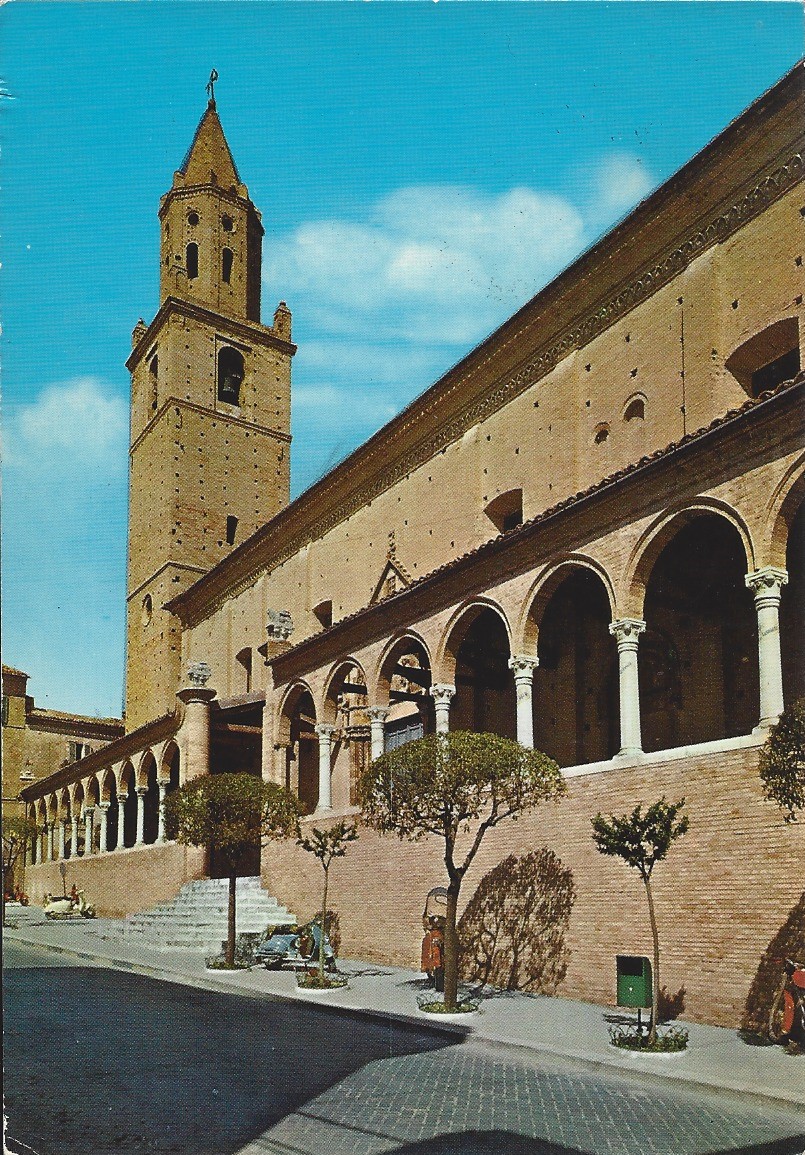 0033 CITTASANTANGELO LA CATTEDRALE 1971_08_07 FRONTE